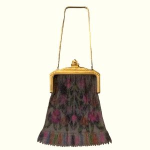 Last Days!! Vintage 1920s Mesh Chain Flapper Purse